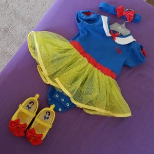 Disney snow white baby onesie set